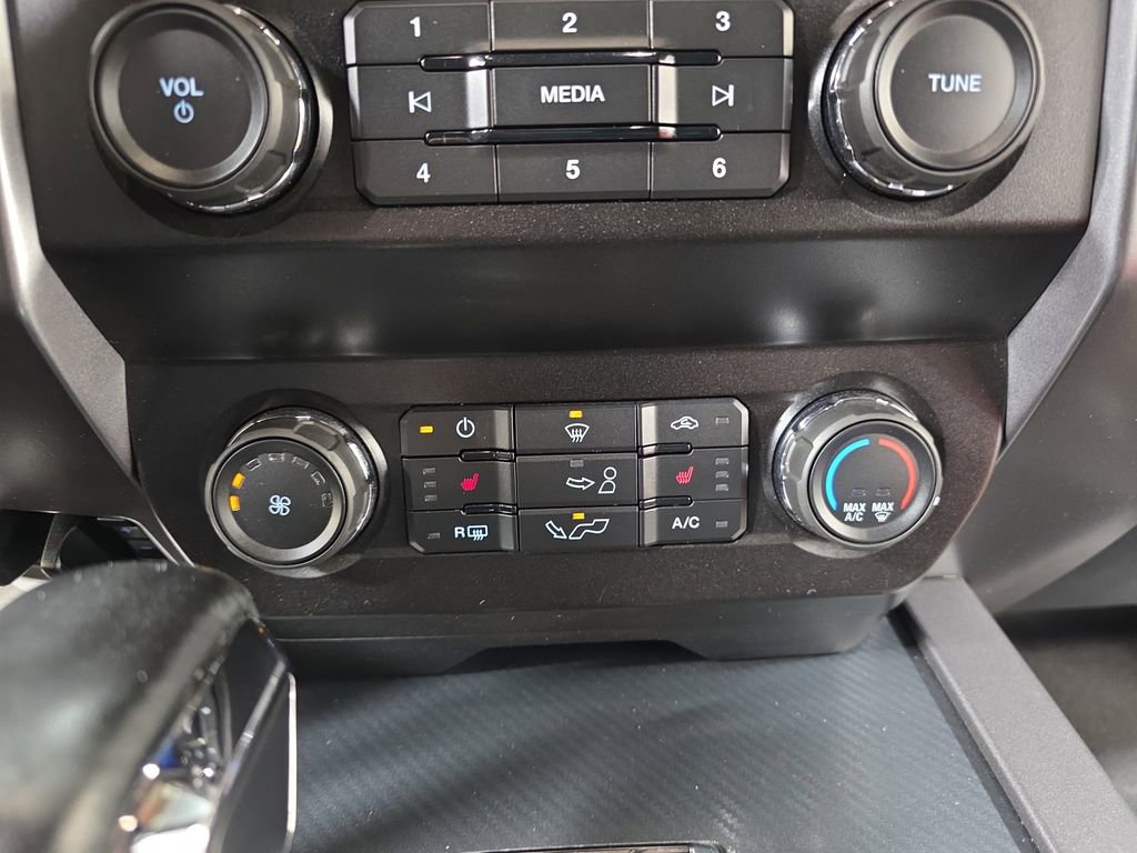 Used 2019 Ford F150 XLT w/ Equipment Group 302A Luxury image 20