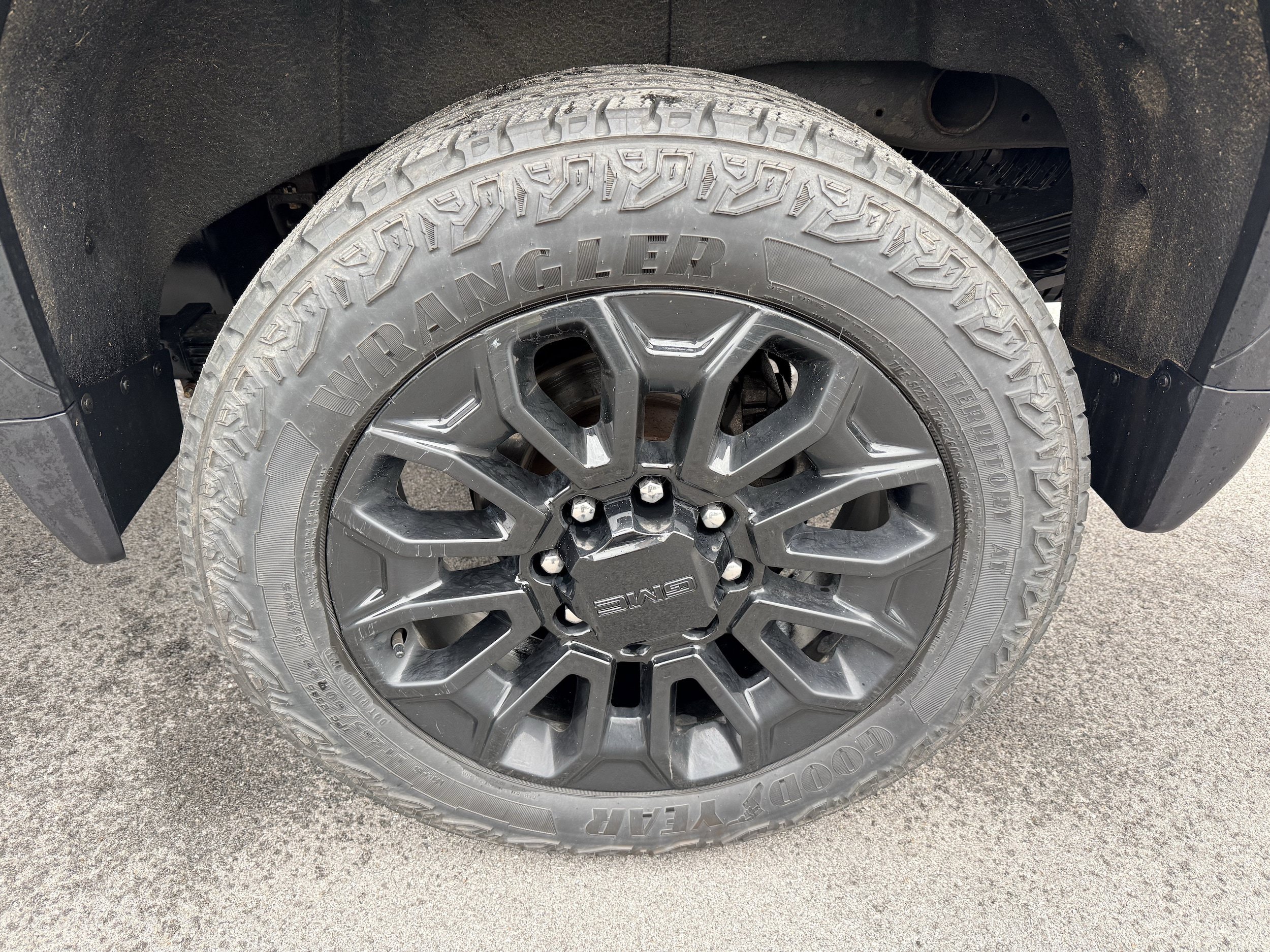 Used 2024 GMC Sierra 2500 Denali w/ Denali Reserve Package AWD/4WD image 8