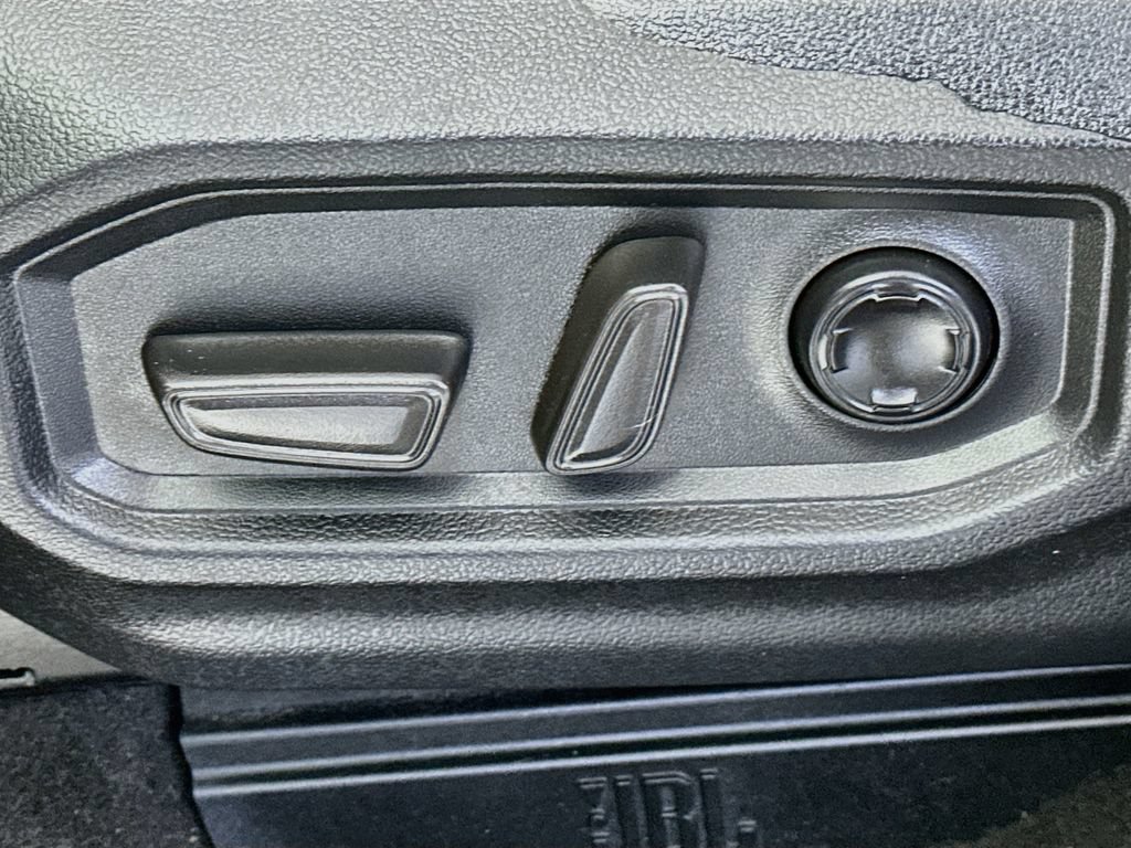 Used 2024 Toyota Sequoia Platinum AWD/4WD image 23