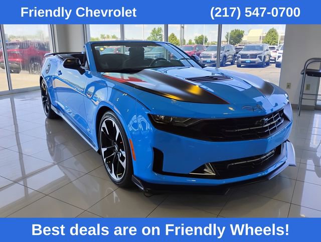 Used 2022 Chevrolet Camaro LT RWD image 1