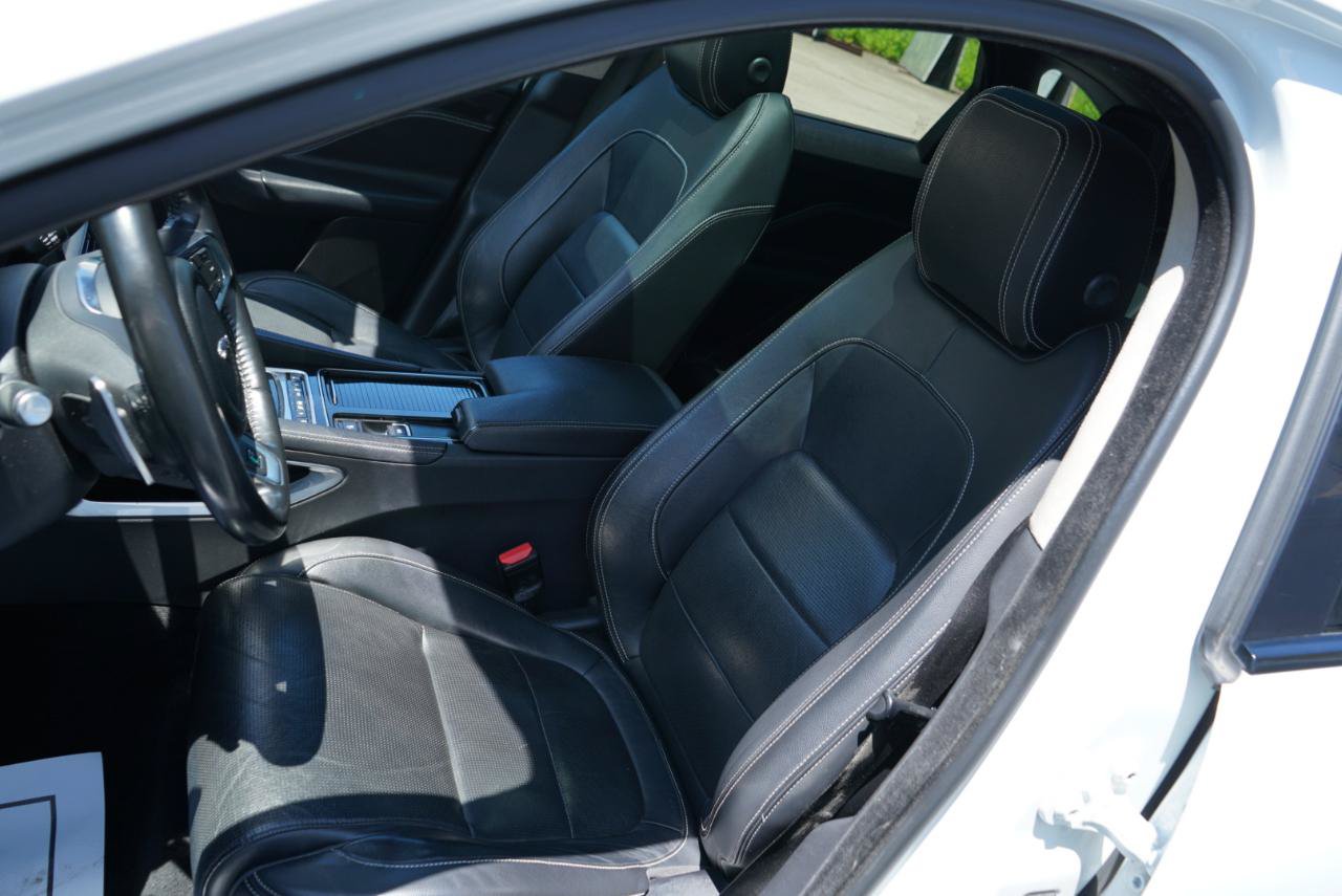Used 2020 Jaguar F-PACE R-Sport AWD/4WD image 21