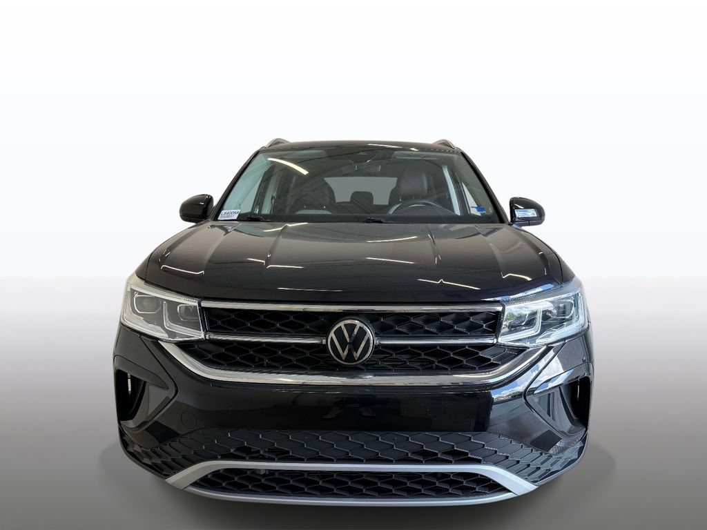 Used 2023 Volkswagen Taos SEL AWD/4WD image 8