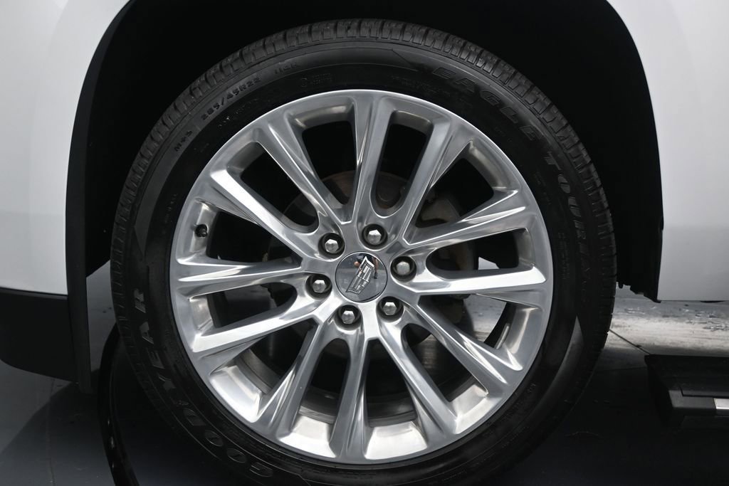 Used 2019 Cadillac Escalade ESV Premium Luxury RWD image 18