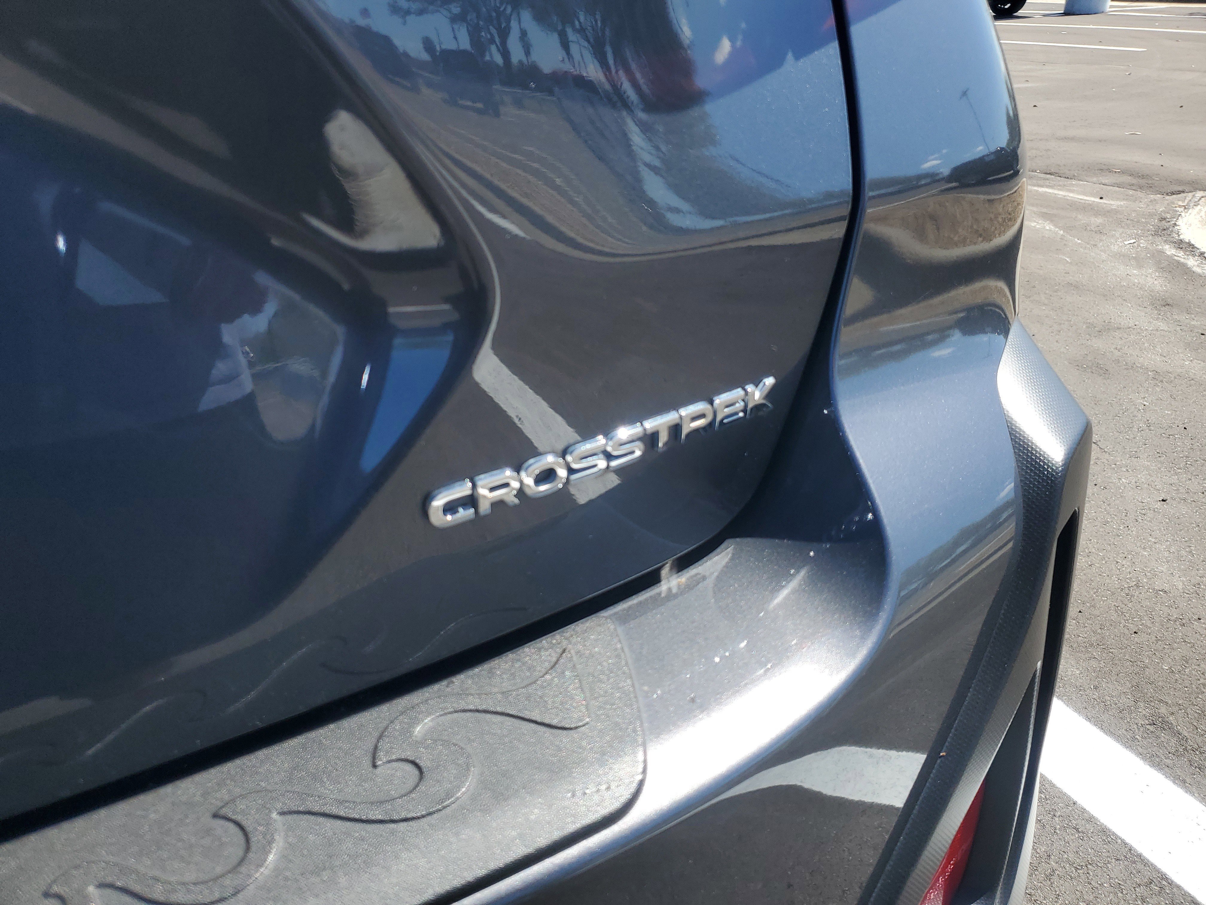 Used 2024 Subaru Crosstrek 2.0i Premium image 6