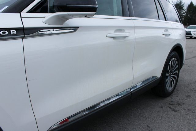 Used 2023 Lincoln Aviator Reserve w/ Elements Package Plus image 48