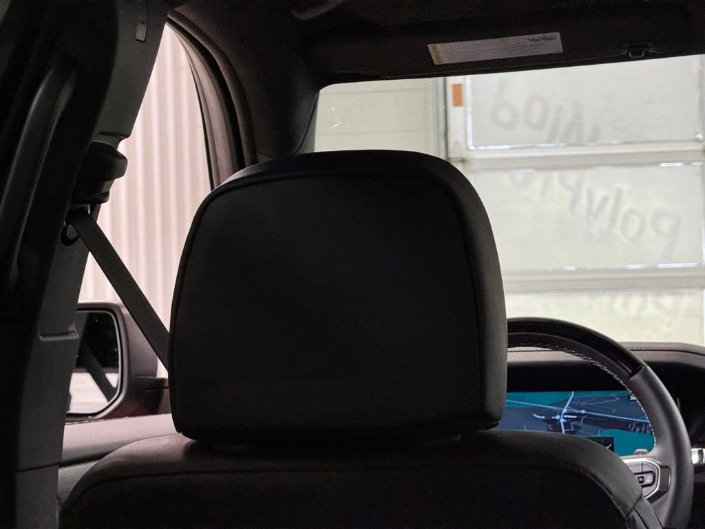 New 2026 GMC Acadia Denali Ultimate w/ LPO, Floor Liner Package image 25