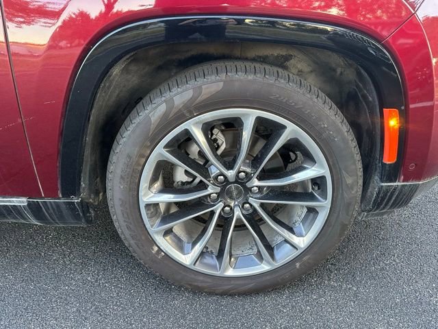 Used 2024 Jeep Wagoneer Series III w/ Premium Group I image 14