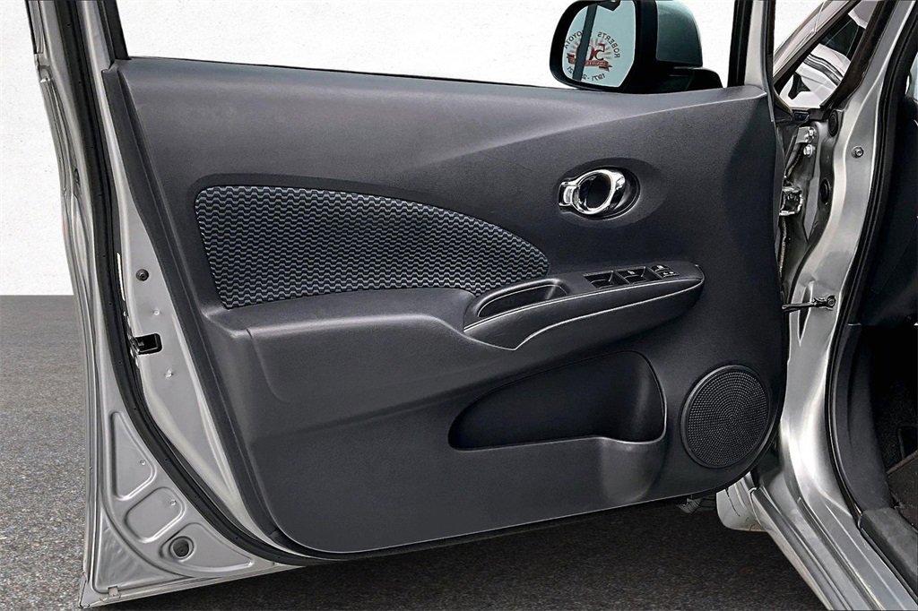 Used 2014 Nissan Versa Note SV image 18