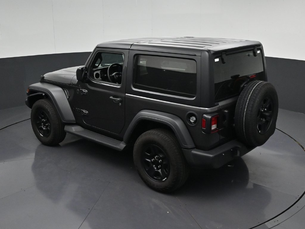 Used 2026 Jeep Wrangler Sport AWD/4WD image 15