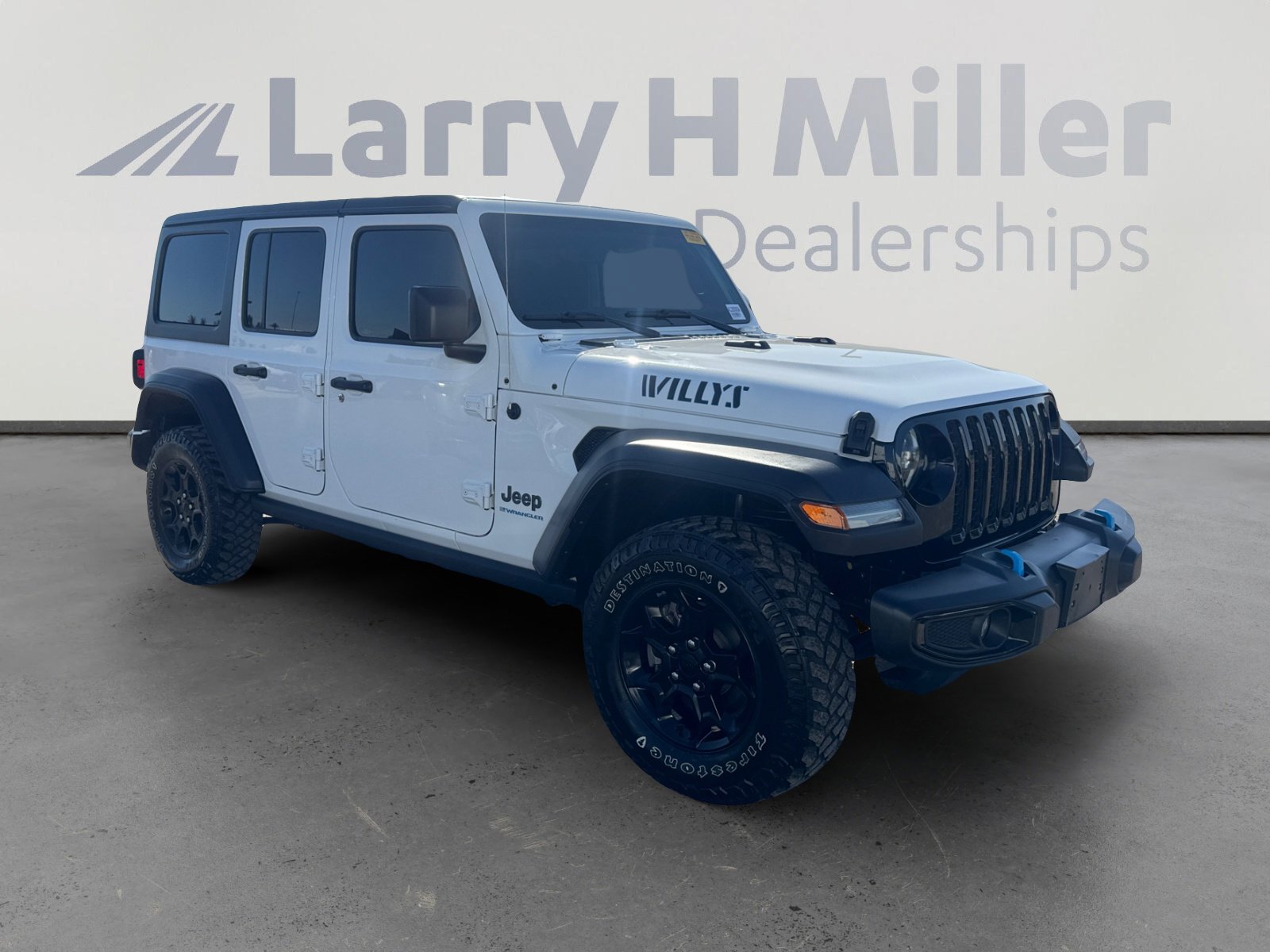 Used 2023 Jeep Wrangler Unlimited w/ 8.4" Radio Group AWD/4WD image 7