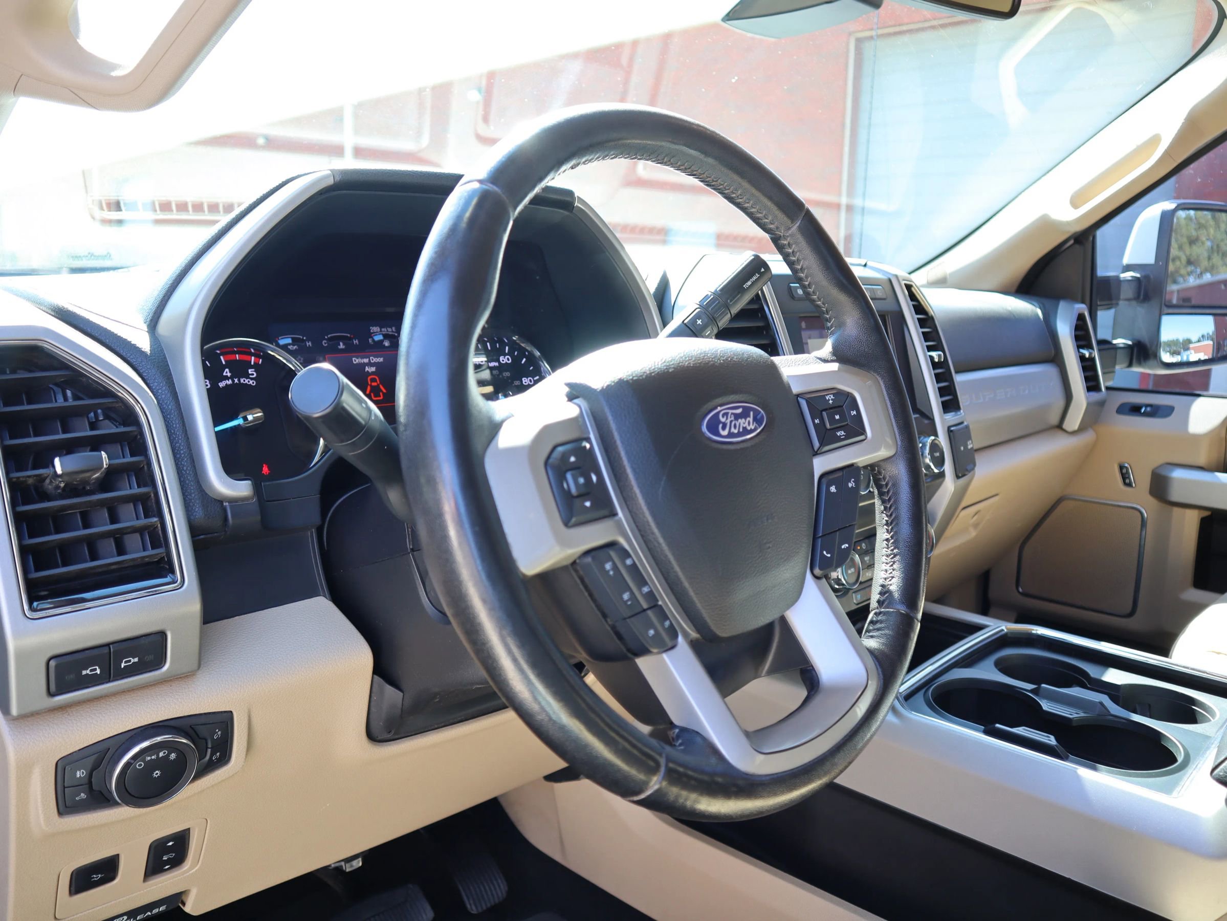 Used 2019 Ford F350 Lariat w/ Lariat Ultimate Package image 16