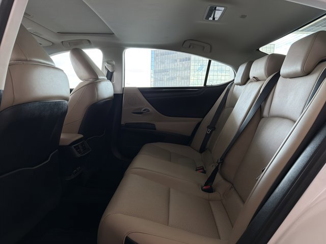 Certified 2020 Lexus ES 350 w/ Premium Package FWD image 13