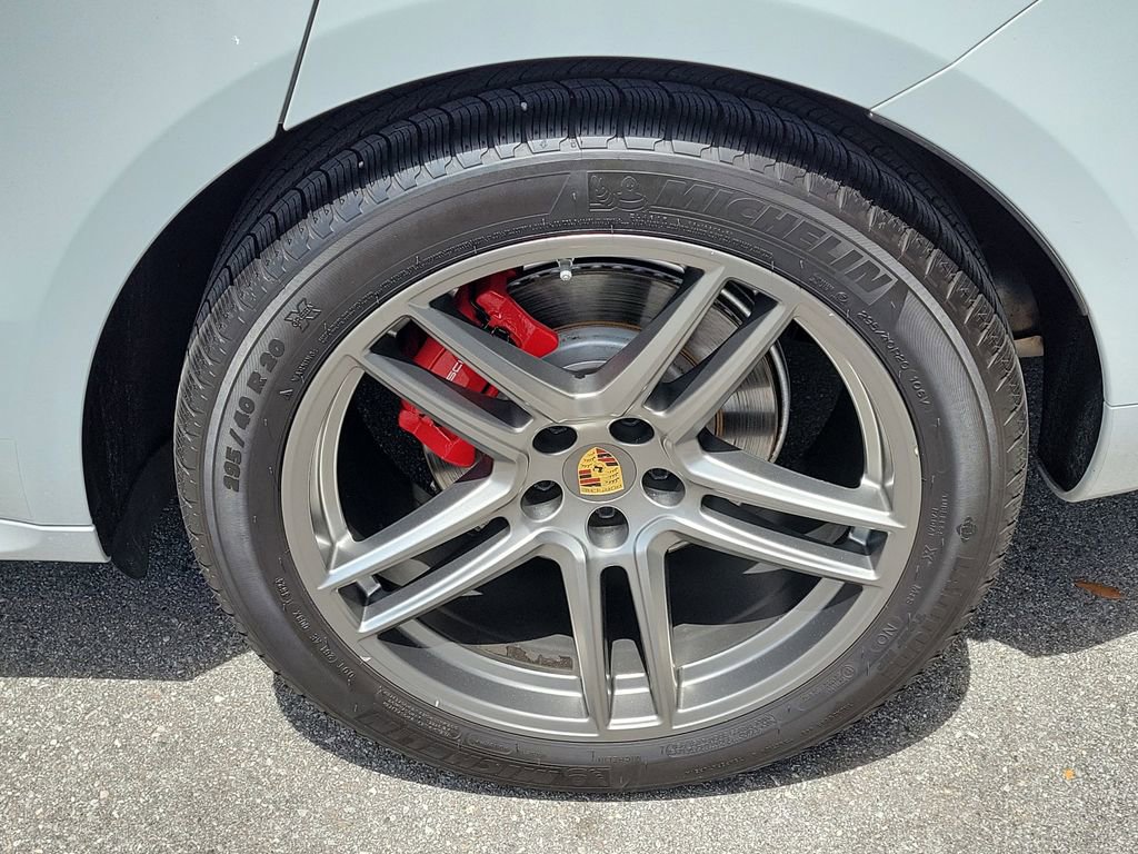 Certified 2021 Porsche Macan GTS AWD/4WD image 11