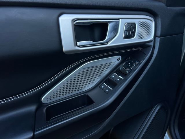 Used 2020 Ford Explorer ST w/ ST High-Performance Pack image 13