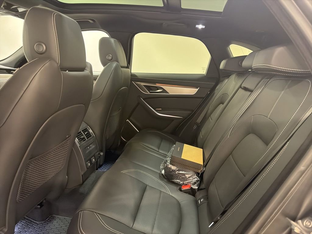 New 2026 Jaguar F-PACE R-Dynamic S image 22
