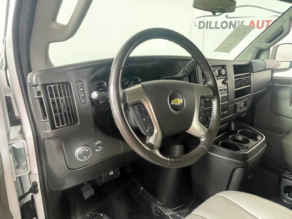 Used 2016 Chevrolet Express 2500 LS RWD image 14