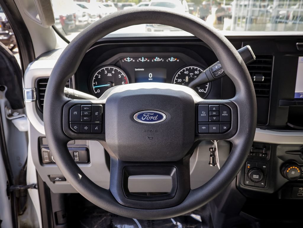 Used 2023 Ford F350 XLT w/ 360-Degree Camera Package AWD/4WD image 20