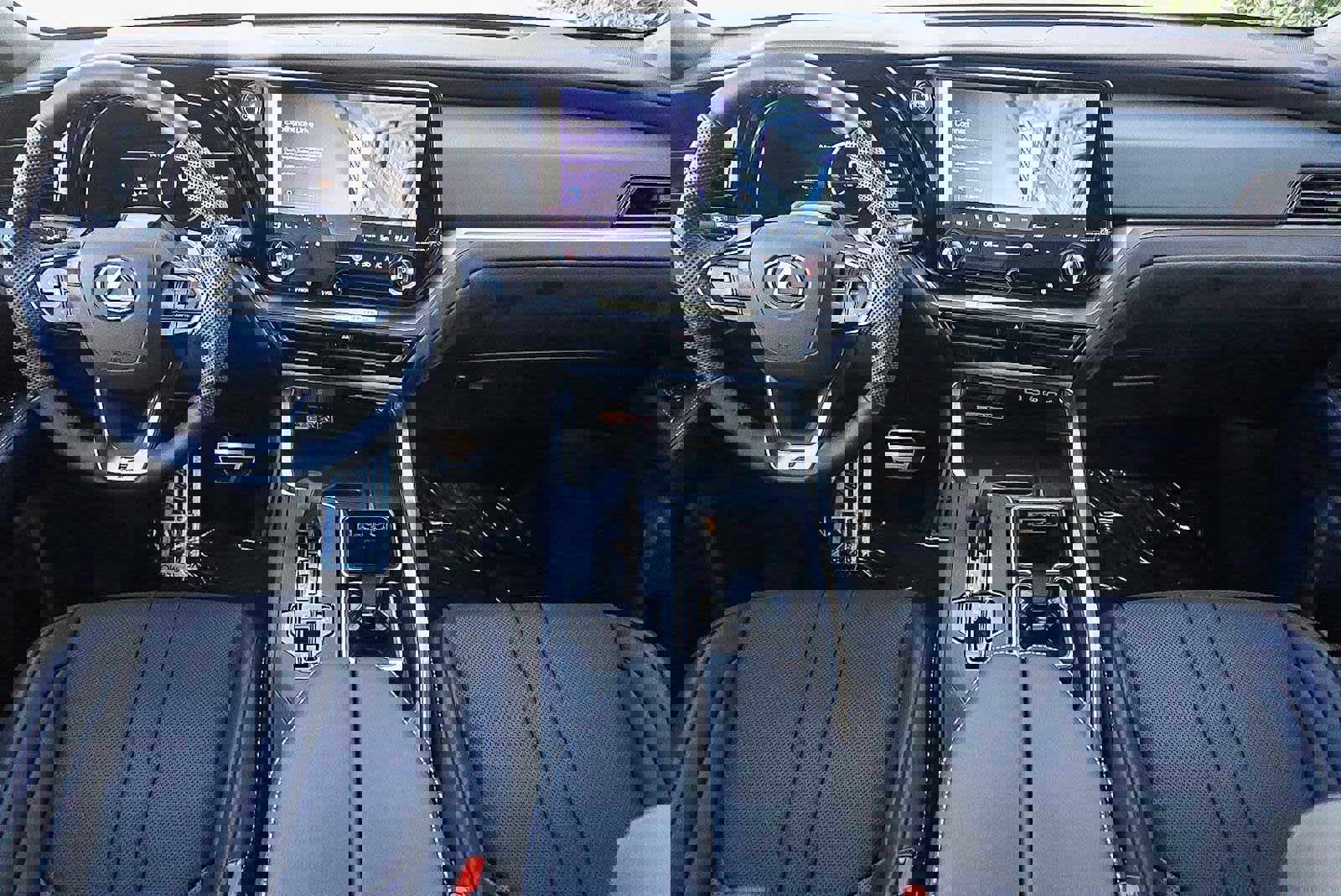 New 2026 Lexus TX 500h AWD image 12