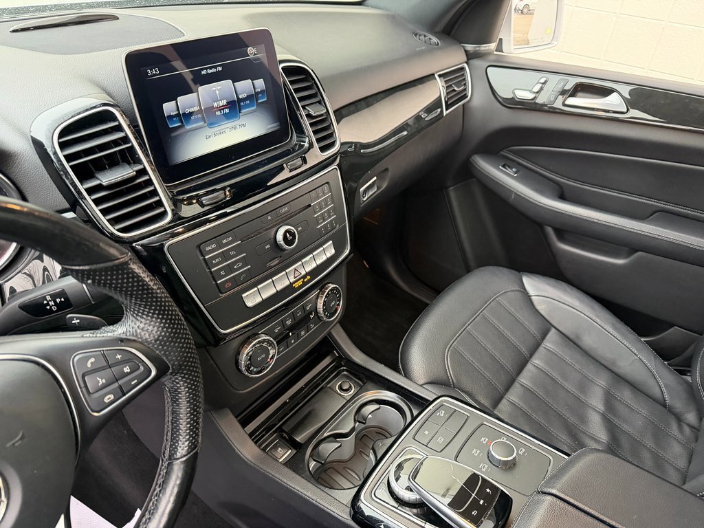 Used 2019 Mercedes-Benz GLE 400 4MATIC image 27