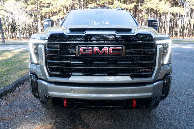 Used 2024 GMC Sierra 2500 AT4 w/ AT4 Premium Plus Package image 8
