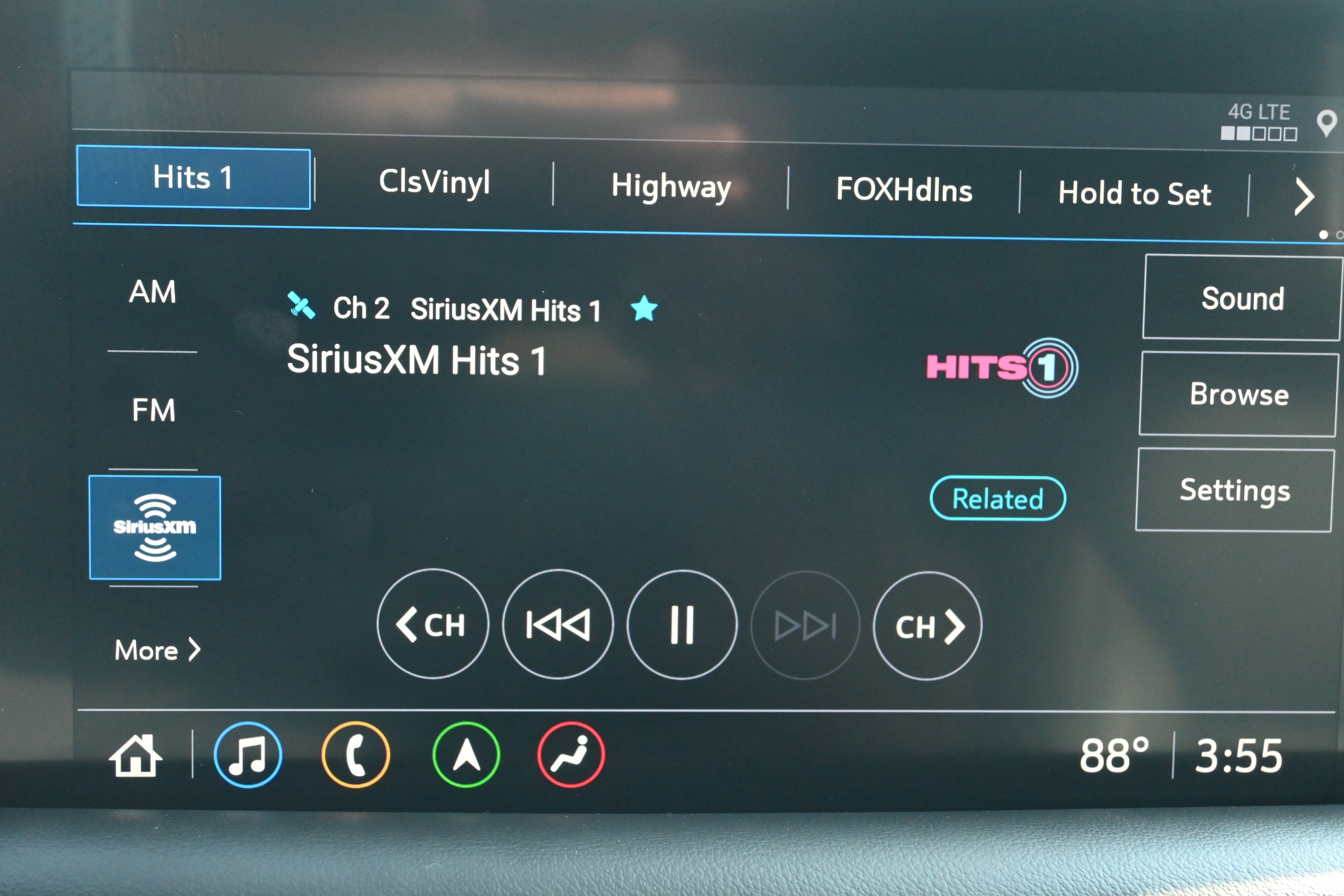 Used 2021 Chevrolet Tahoe Z71 w/ Rear Media and Nav Package image 24