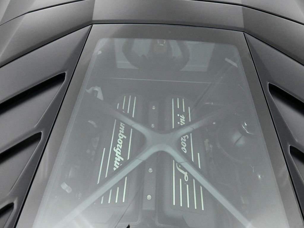 Used 2023 Lamborghini Huracan EVO image 42