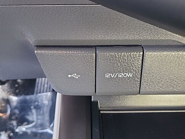 Used 2024 Toyota Camry SE image 15