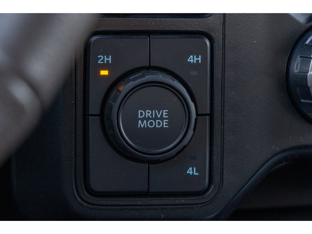 Used 2024 Ford F350 King Ranch w/ Chrome Package image 29