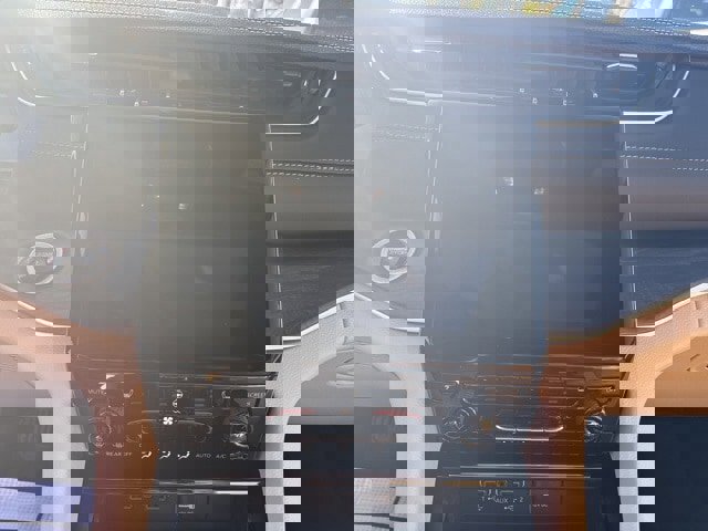 New 2025 Jeep Grand Cherokee Limited image 13