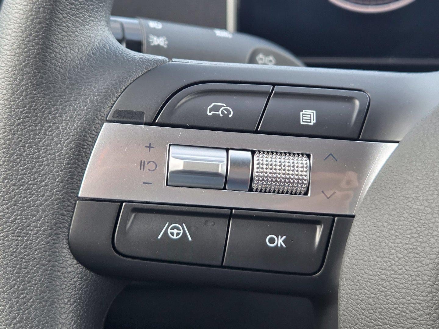 New 2027 Hyundai Santa Cruz SE AWD/4WD image 48