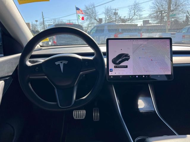 Used 2021 Tesla Model Y Performance image 13