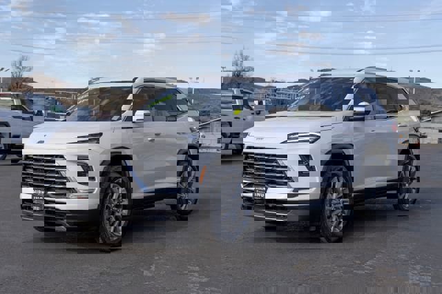 Used 2025 Buick Enclave Preferred AWD/4WD image 30