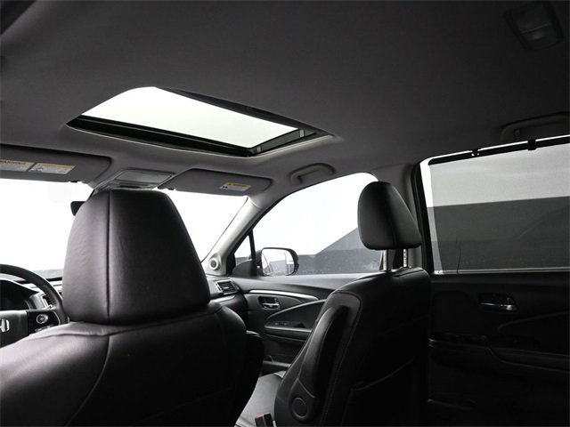 Certified 2022 Honda Pilot Special Edition image 23