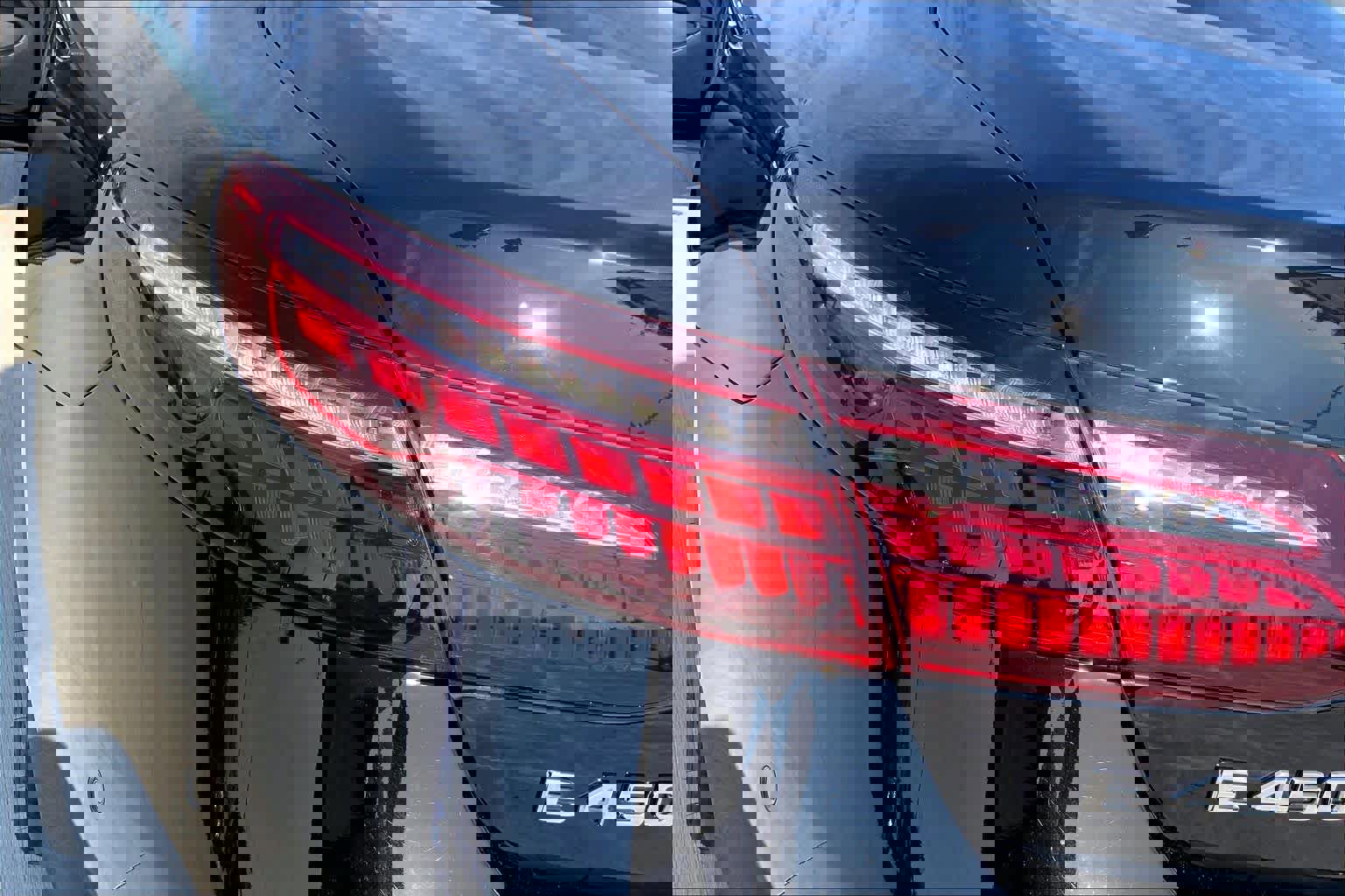 Used 2022 Mercedes-Benz E 450 Coupe image 24