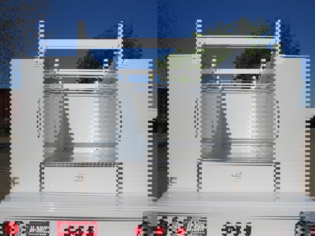 New 2023 RAM 4500 Tradesman w/ Chrome Appearance Group image 28