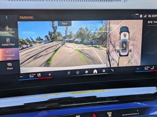 New 2026 BMW i5 eDrive40 image 13