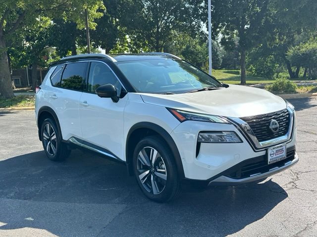 Certified 2023 Nissan Rogue SL w/ SL Premium Package AWD/4WD image 3