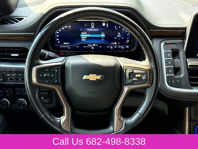 Used 2022 Chevrolet Suburban High Country AWD/4WD image 15