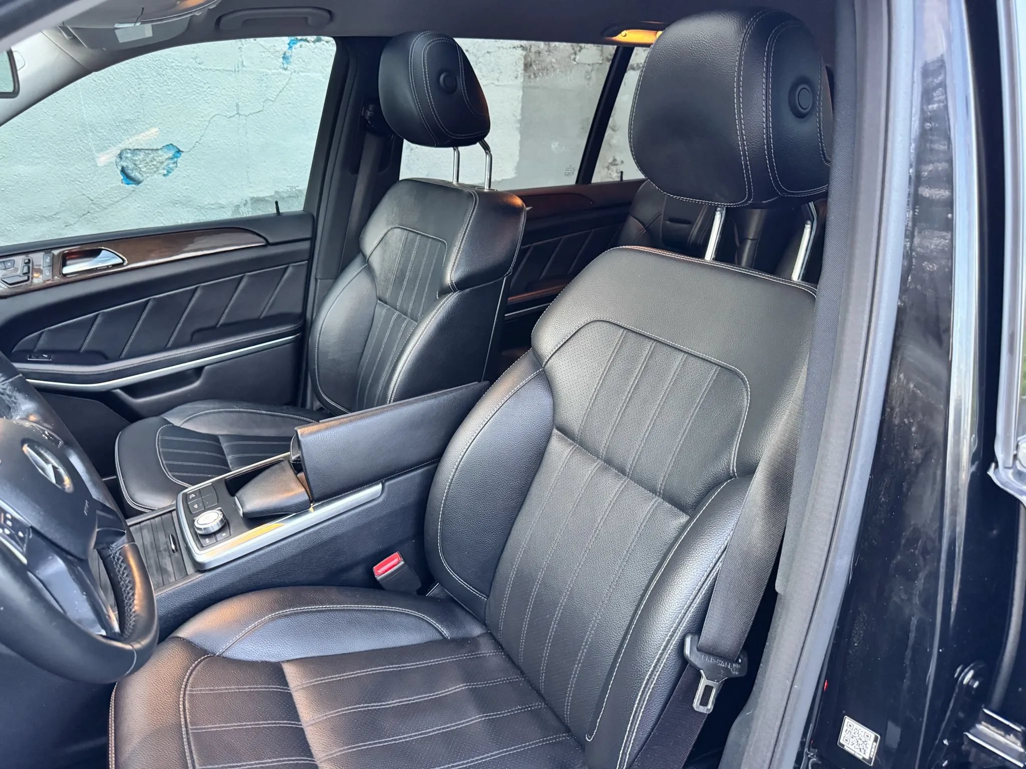 Used 2014 Mercedes-Benz GL 450 4MATIC image 12