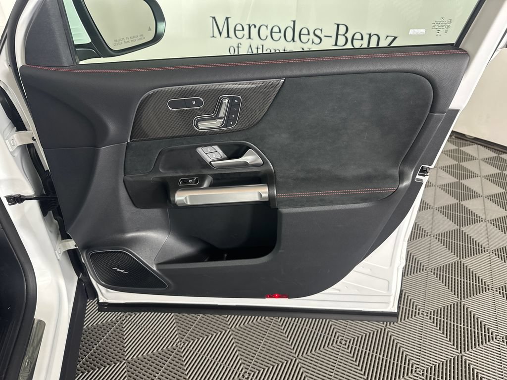 Certified 2026 Mercedes-Benz GLB 35 AMG 4MATIC image 15