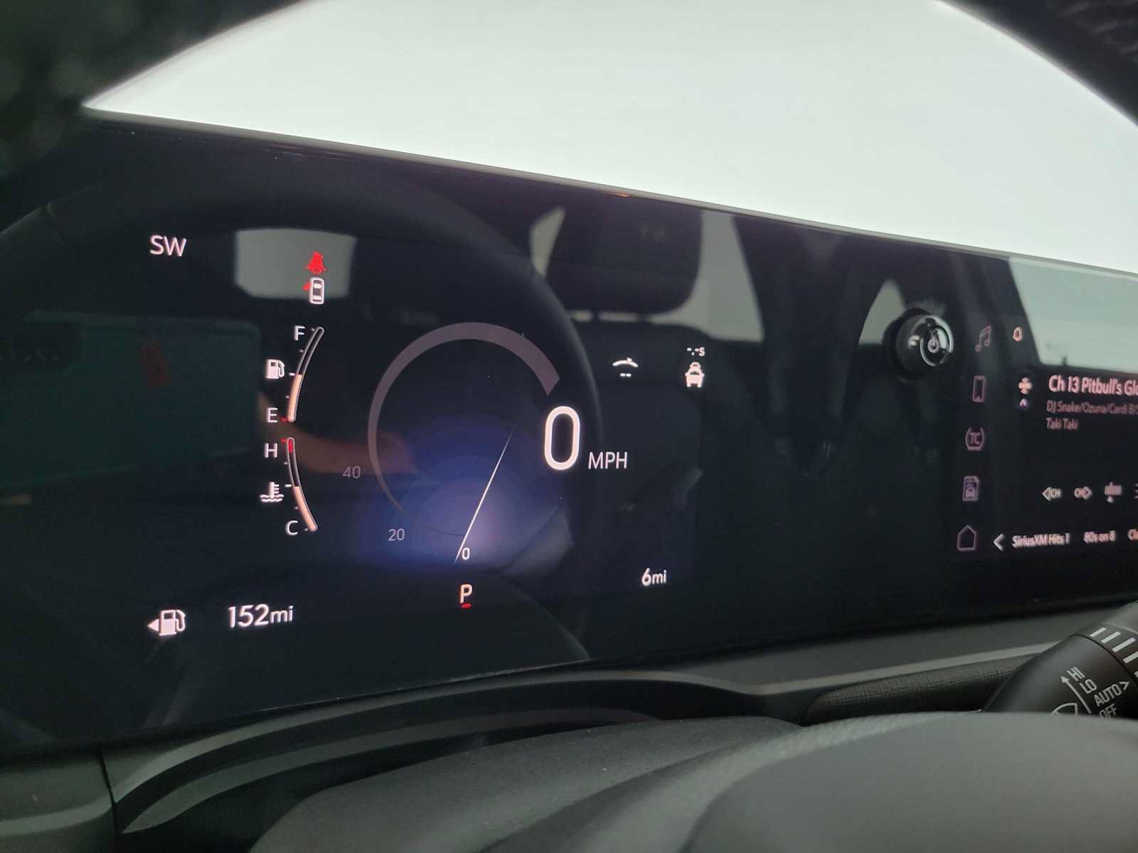 New 2026 Buick Envista Sport Touring w/ Convenience I Package FWD image 28