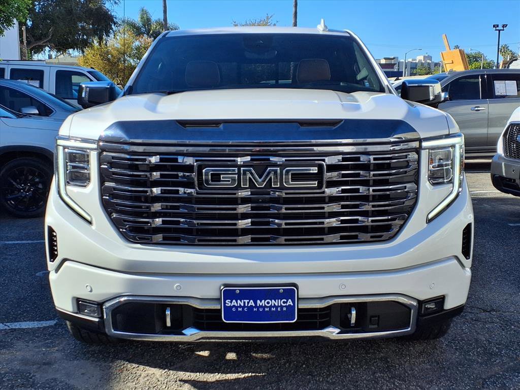 Used 2024 GMC Sierra 1500 Denali Ultimate image 2