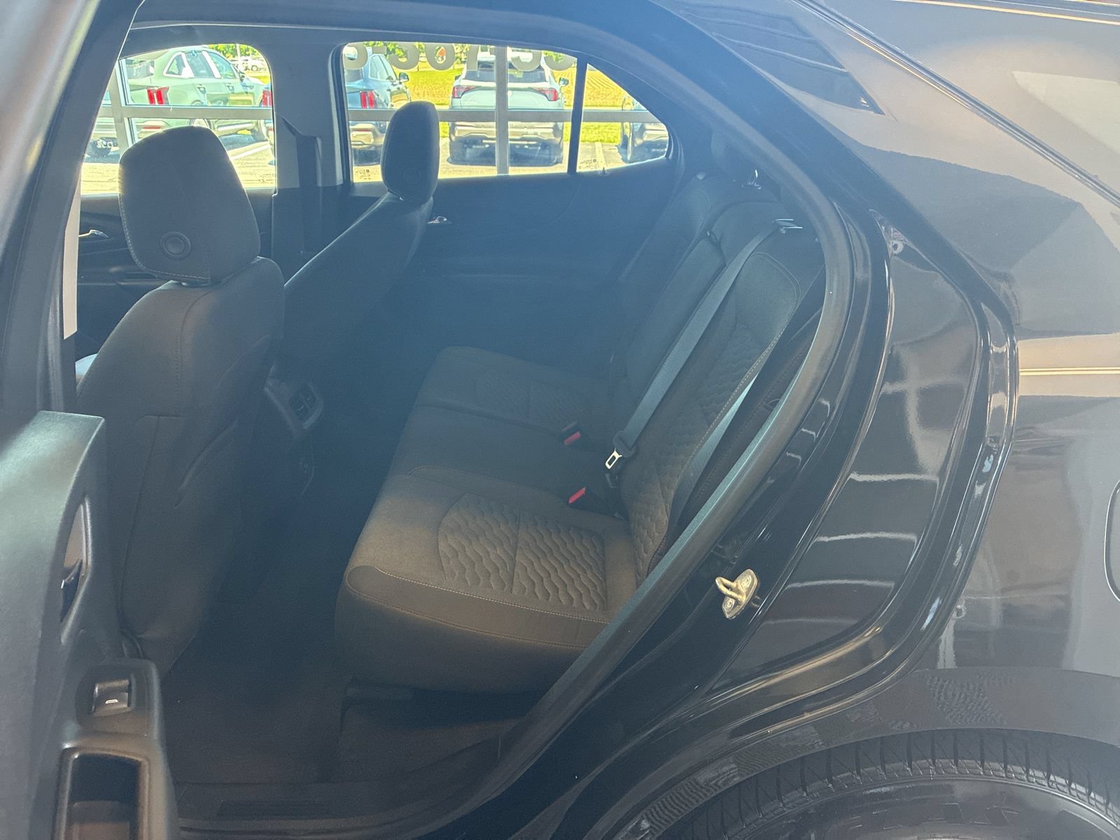 Used 2020 Chevrolet Equinox LT w/ Driver Convenience Package FWD image 13