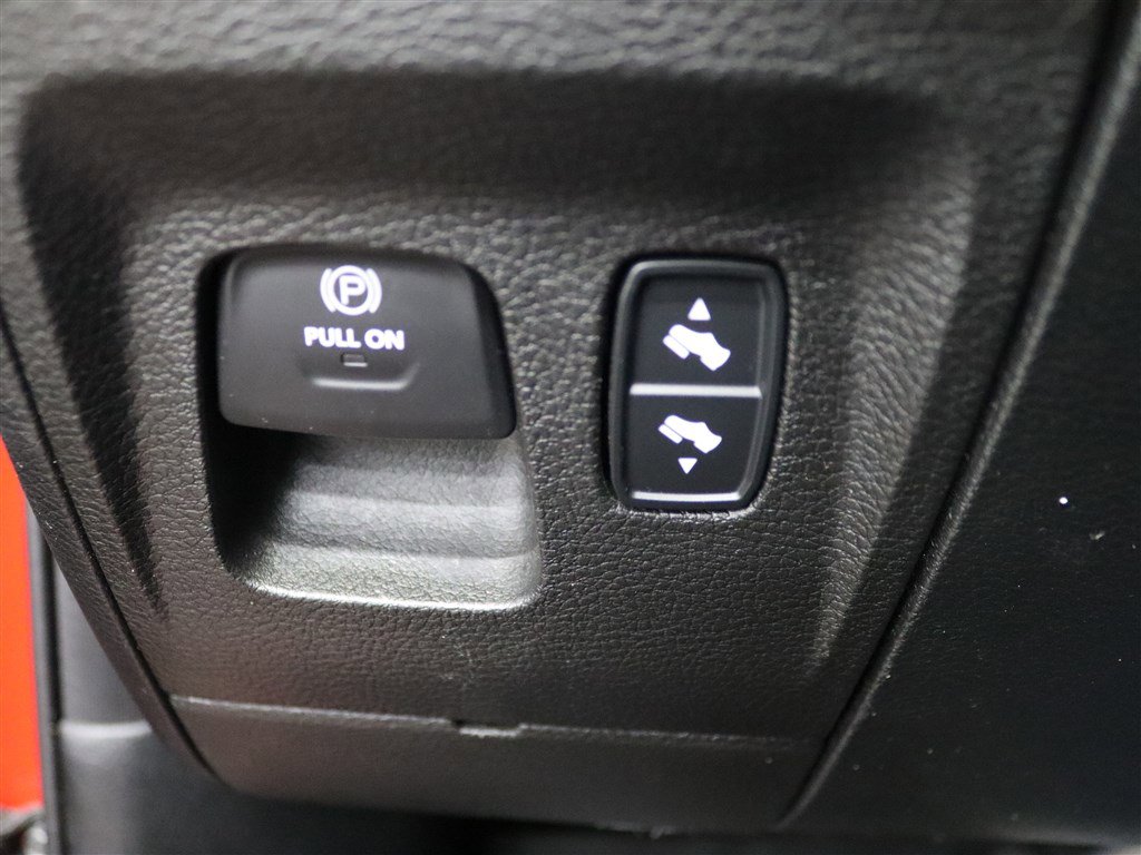 Used 2021 RAM 1500 Sport w/ Level 2 Equipment Group image 37