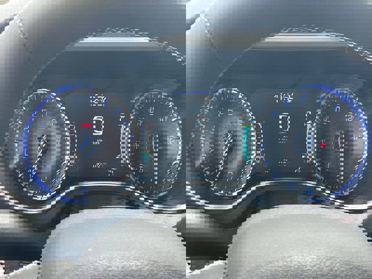 Used 2024 Chrysler Pacifica Touring-L FWD image 10