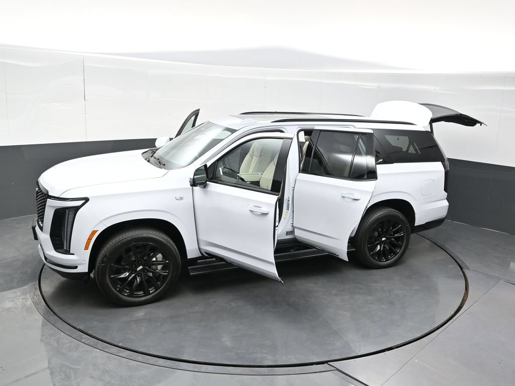 New 2026 Cadillac Escalade Sport w/ LPO, ONYX Package AWD/4WD image 38