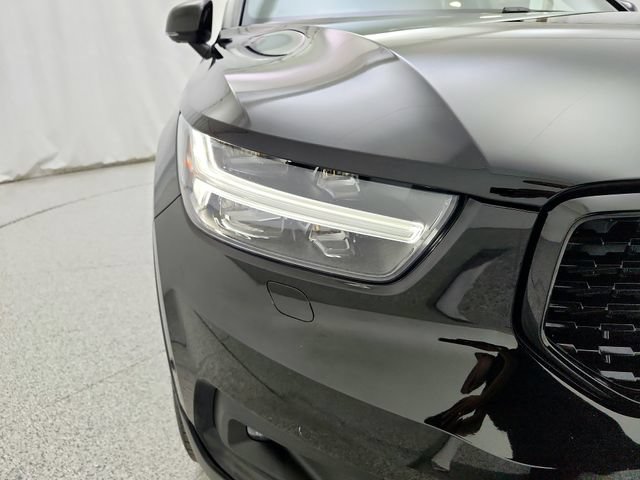 Used 2019 Volvo XC40 T5 R-Design AWD/4WD image 31