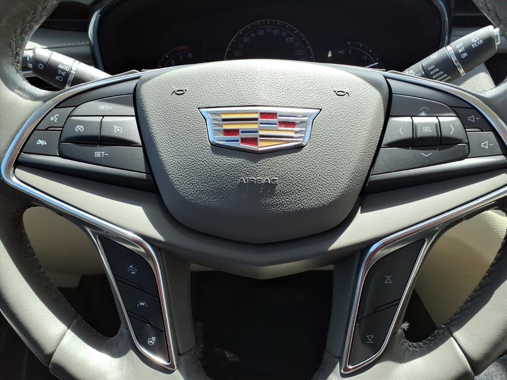 Used 2019 Cadillac XT5 Luxury FWD image 13