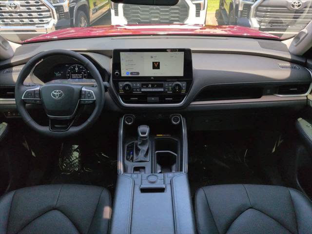 Certified 2026 Toyota Grand Highlander AWD Hybrid image 15