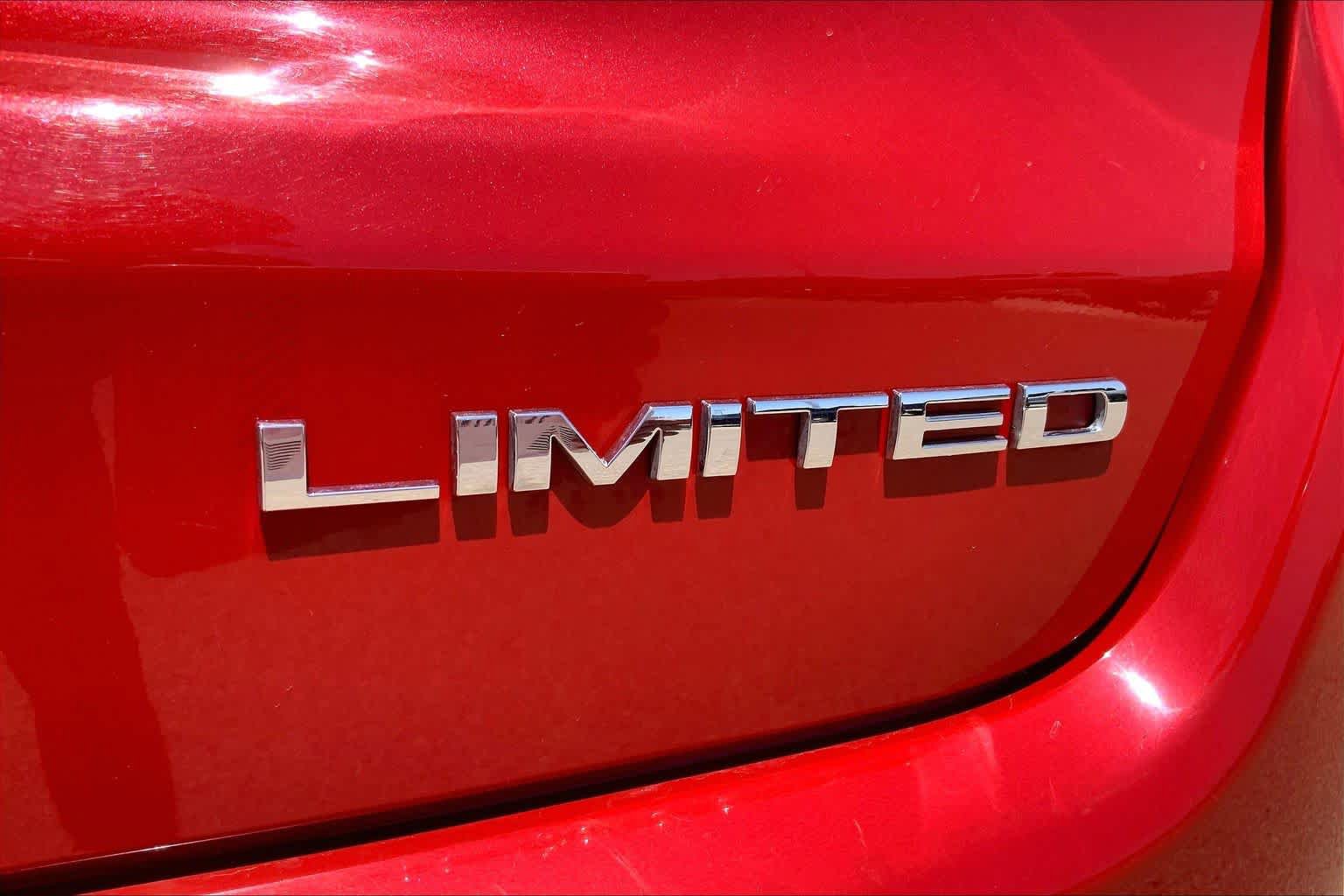 Used 2021 Jeep Compass Limited AWD/4WD image 10